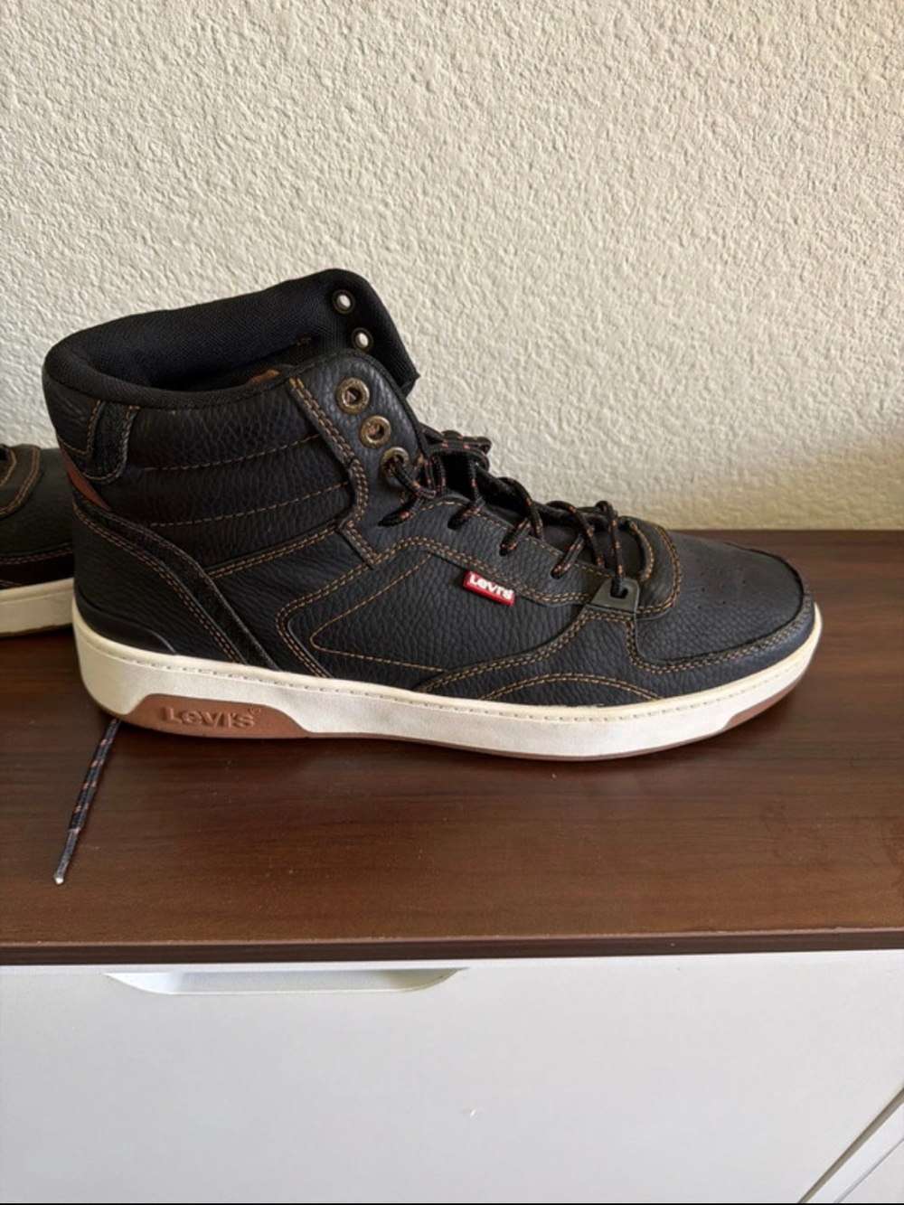 Levi's Men's Black High-Top Casual Sneaker 12
